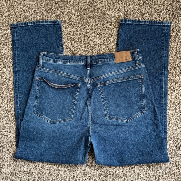 Madewell The 90’s Straight Jean in shade Barlow - Picture 7 of 8